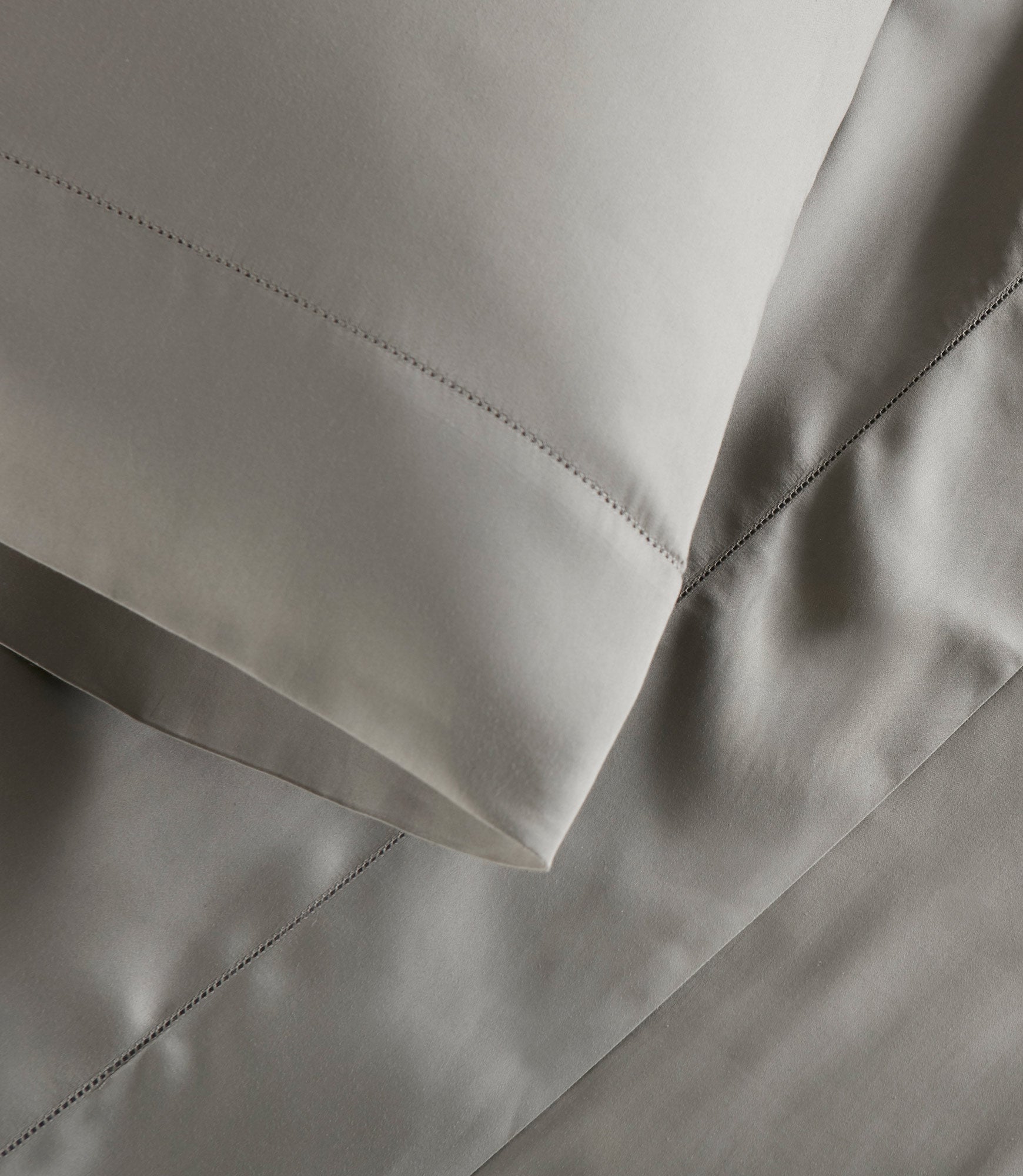 Clara Sateen Sheet Set