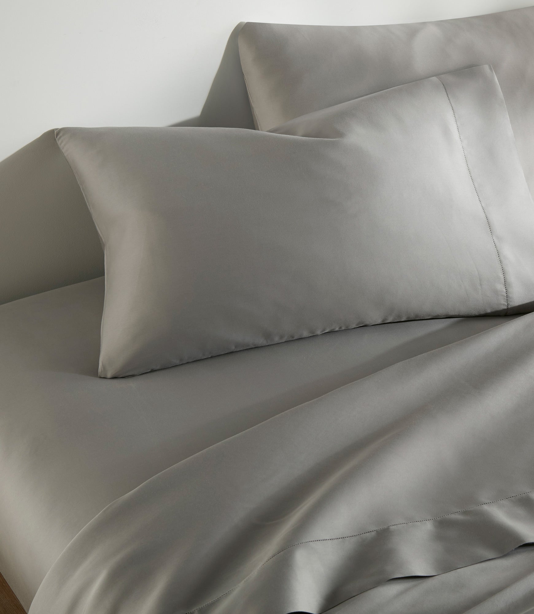 Clara Sateen Sheet Set