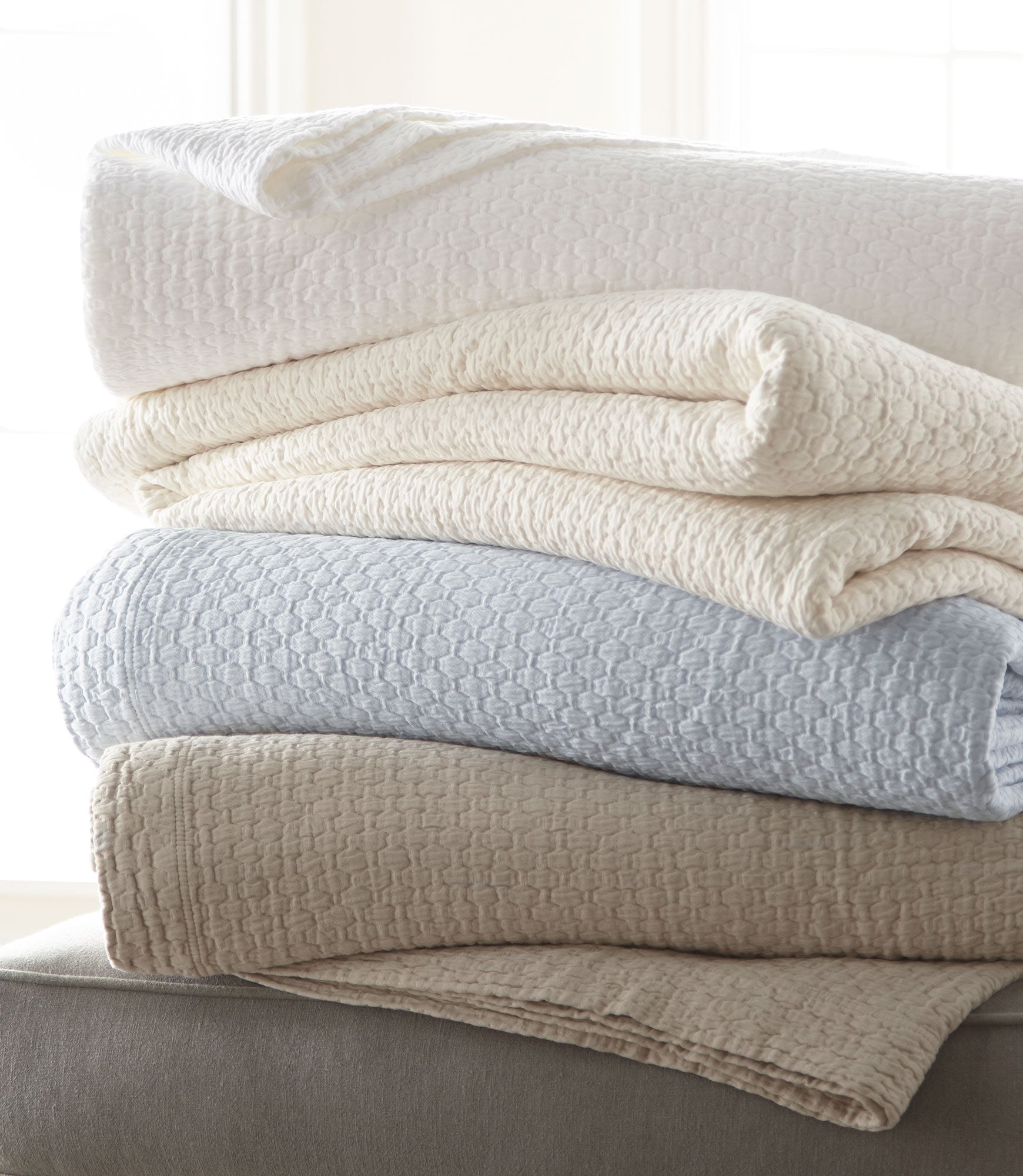 Juliet Matelassé Coverlet