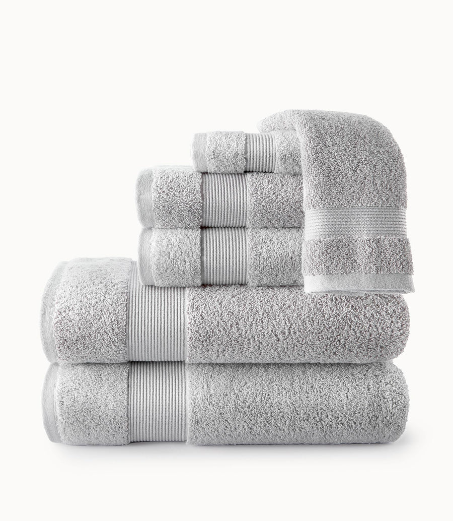 Liam Essential Bath Towel